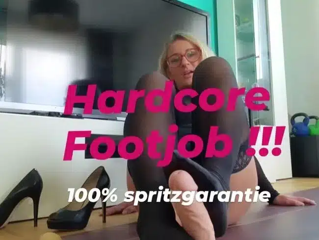 hardcore footjob!!!! You've never experienced anything like this!!!!